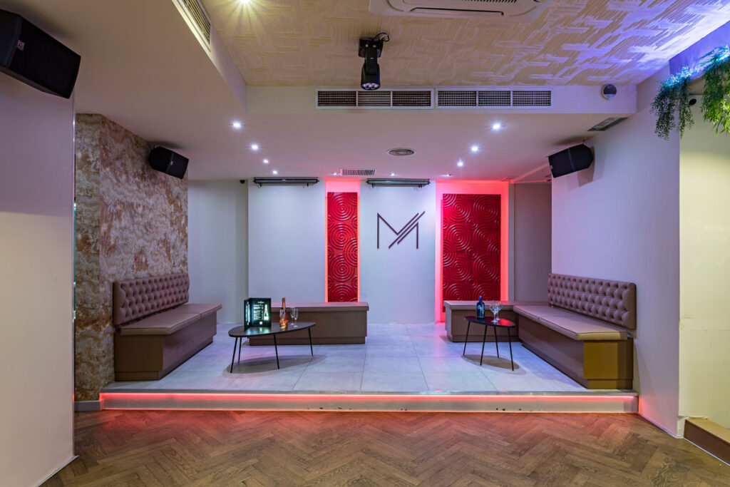 Zona vip en maracas almeria